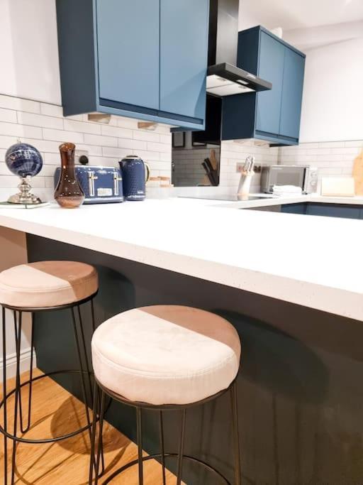 דירות סוואנסי Gorgeous Newly Renovated 2 Double Bed Flat מראה חיצוני תמונה