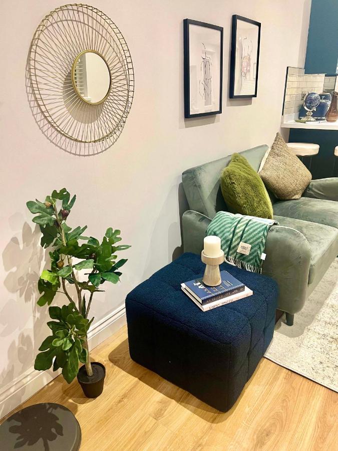 דירות סוואנסי Gorgeous Newly Renovated 2 Double Bed Flat מראה חיצוני תמונה
